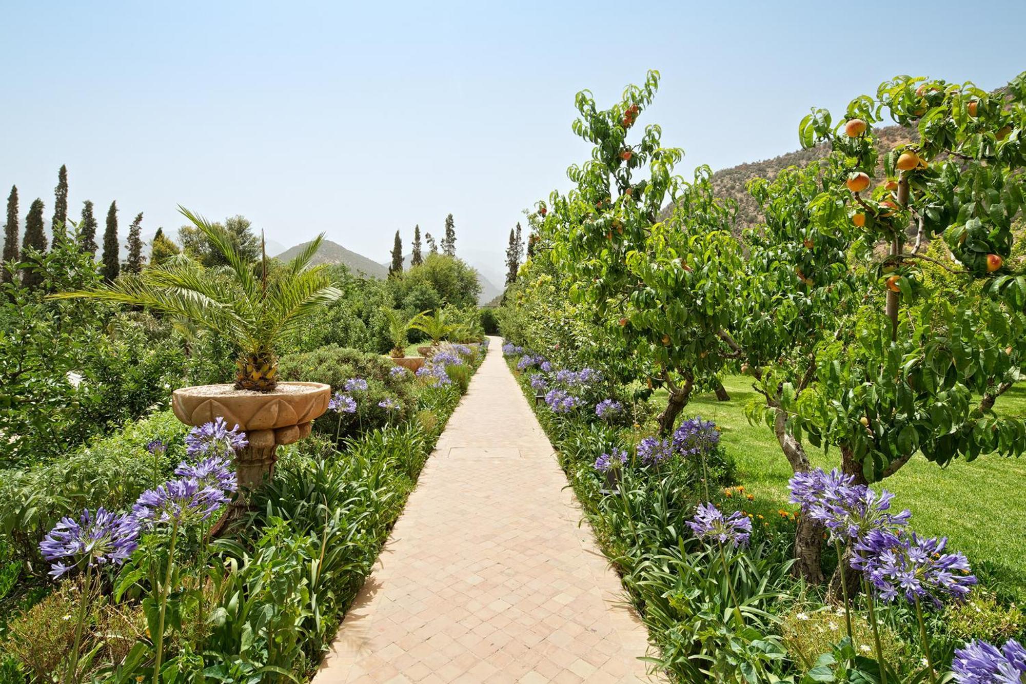 Kasbah Tamadot - Sir Richard Branson'S Moroccan Retreat Асни Екстериор снимка