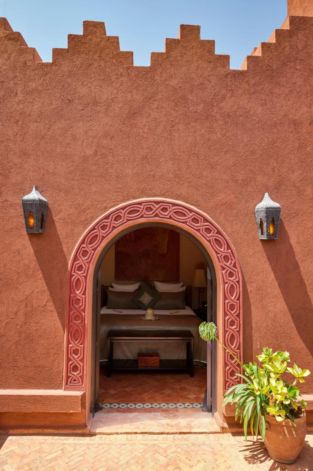 Kasbah Tamadot - Sir Richard Branson'S Moroccan Retreat Асни Екстериор снимка